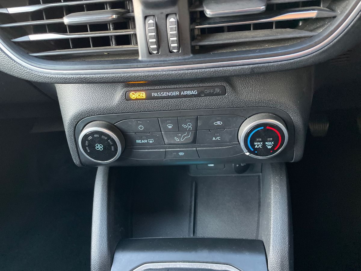 Used Ford Focus 2019 for sale - 76567928: Photo 26