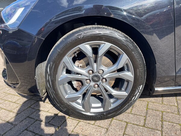 Used Ford Focus 2023 for sale - 76074501: Photo 11