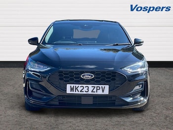 Used Ford Focus 2023 for sale - 76074501: Photo 2