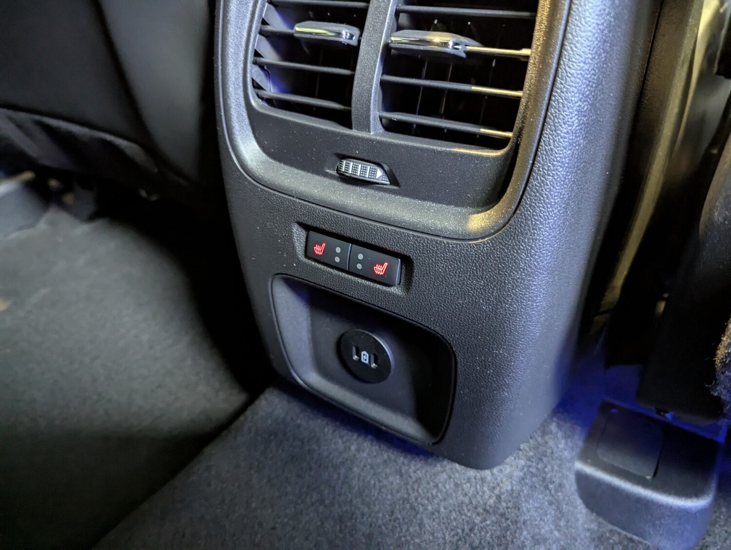 Used Ford Kuga 2025 for sale - 75984760: Photo 16