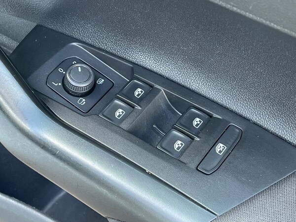 Used Volkswagen Polo 2022 for sale - 76140295: Photo 24