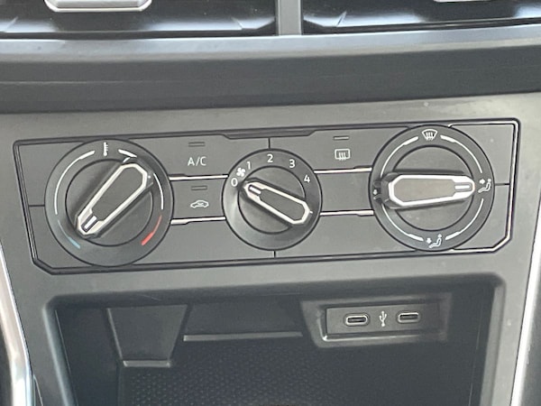 Used Volkswagen Polo 2022 for sale - 76140295: Photo 26