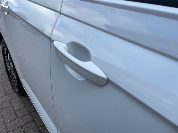 Used Volkswagen Polo 2022 for sale - 76140295: Photo 30