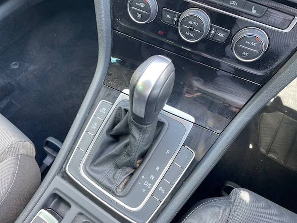 Used Volkswagen Golf 2020 for sale - 75738595: Photo 27