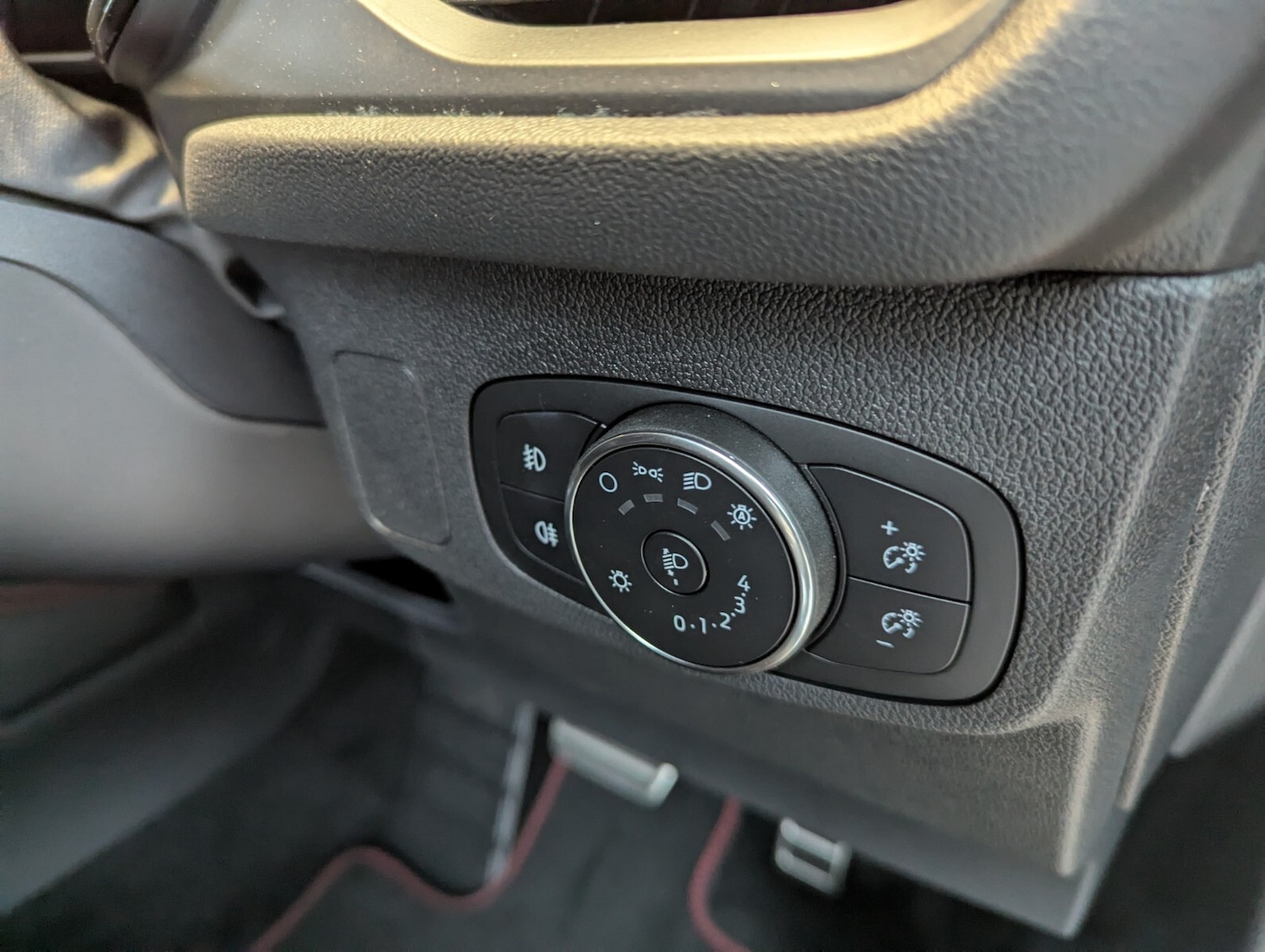 Used Ford Focus 2025 for sale - 76350795: Photo 16