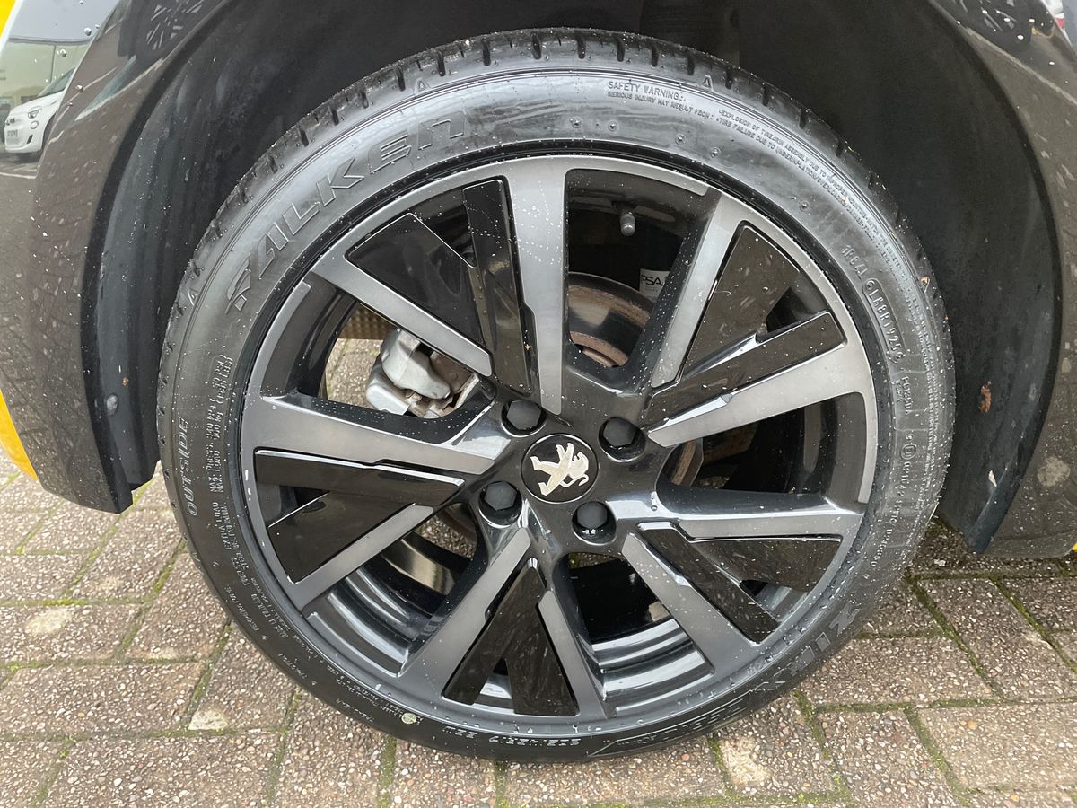 Used Peugeot 208 2021 for sale - 76872755: Photo 11