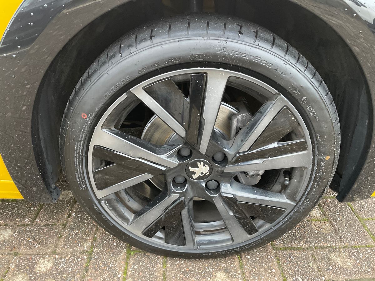 Used Peugeot 208 2021 for sale - 76872755: Photo 13