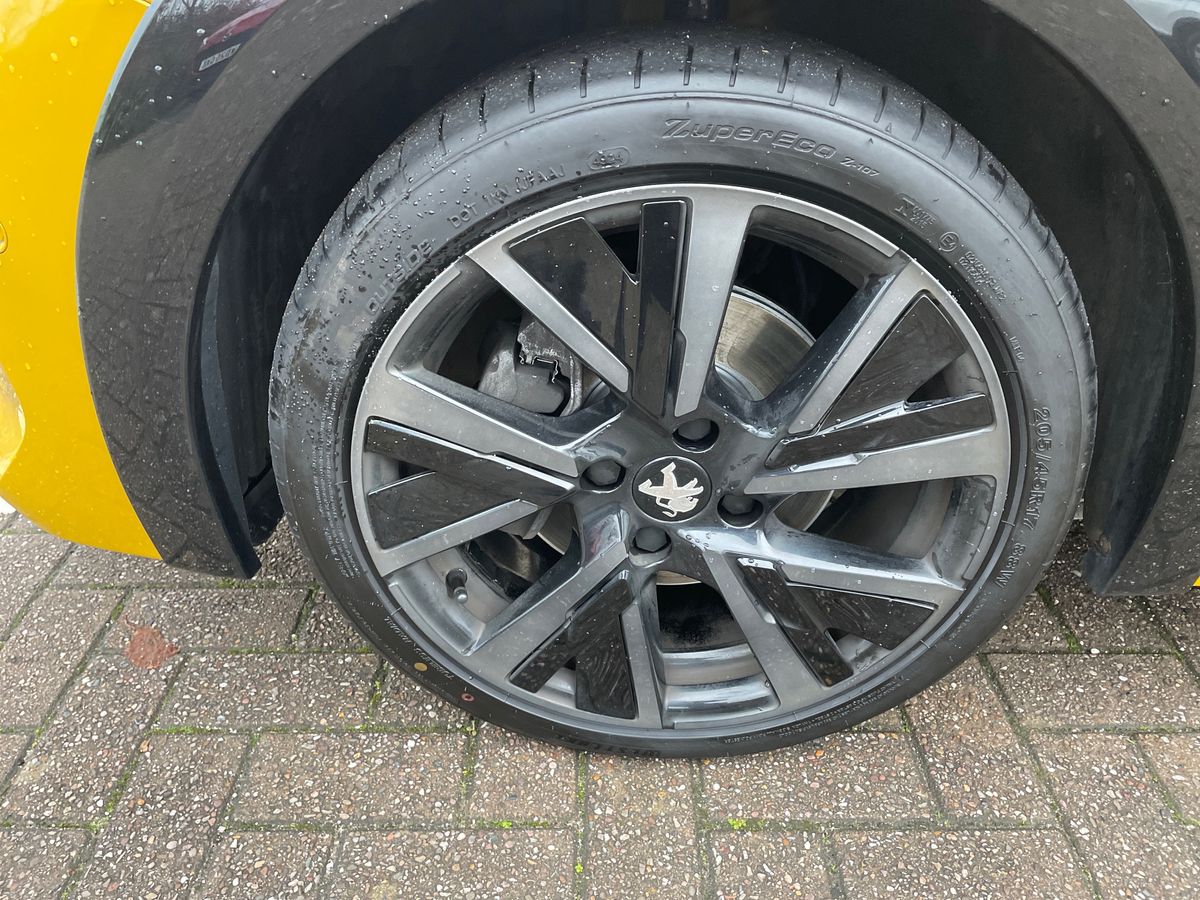 Used Peugeot 208 2021 for sale - 76872755: Photo 14