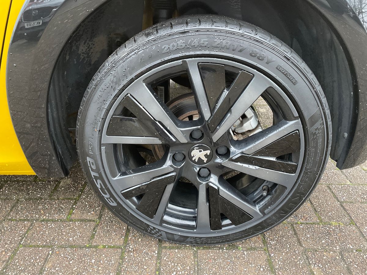 Used Peugeot 208 2021 for sale - 76872755: Photo 15