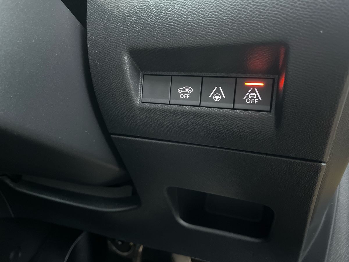 Used Peugeot 208 2021 for sale - 76872755: Photo 33