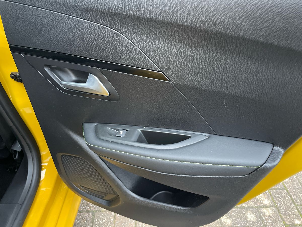 Used Peugeot 208 2021 for sale - 76872755: Photo 42