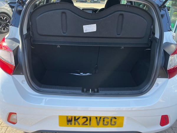 Used Hyundai i10 2021 for sale - 76311943: Photo 17