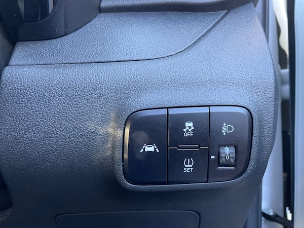 Used Hyundai i10 2021 for sale - 76311943: Photo 35