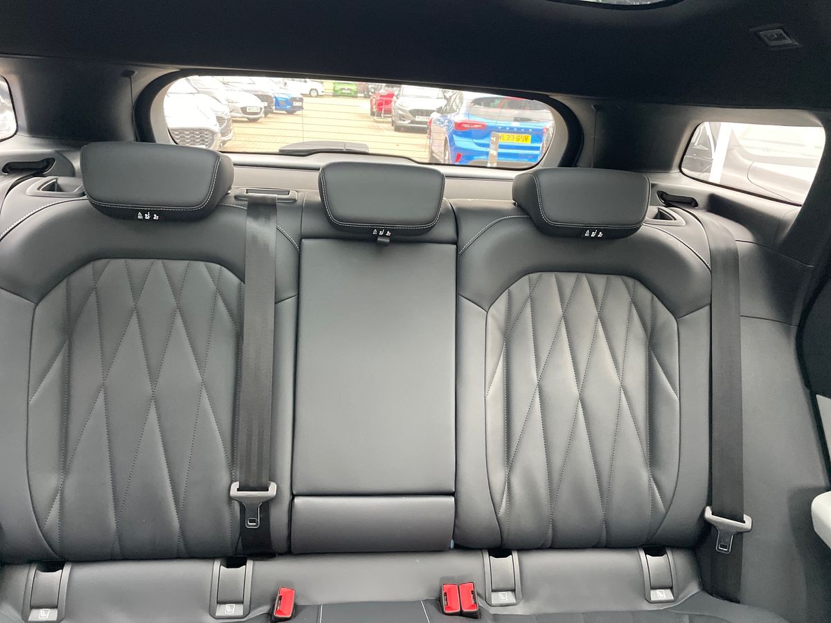 Used Ford Explorer 2024 for sale - 78041957: Photo 28