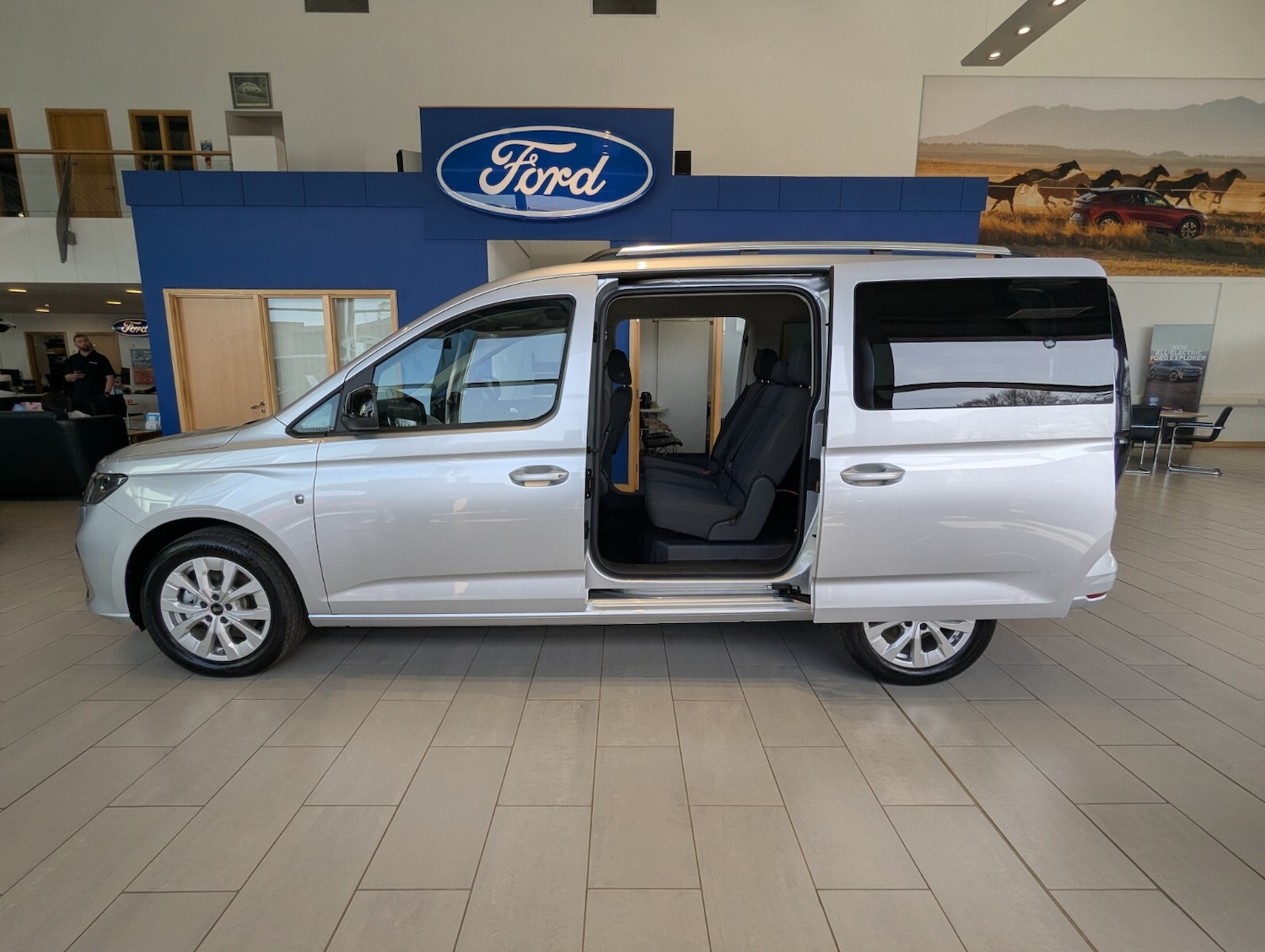 Used Ford Grand Tourneo Connect 2026 for sale - 78172721: Photo 7
