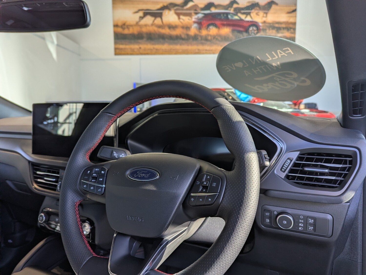 Used Ford Kuga 2025 for sale - 76602970: Photo 6