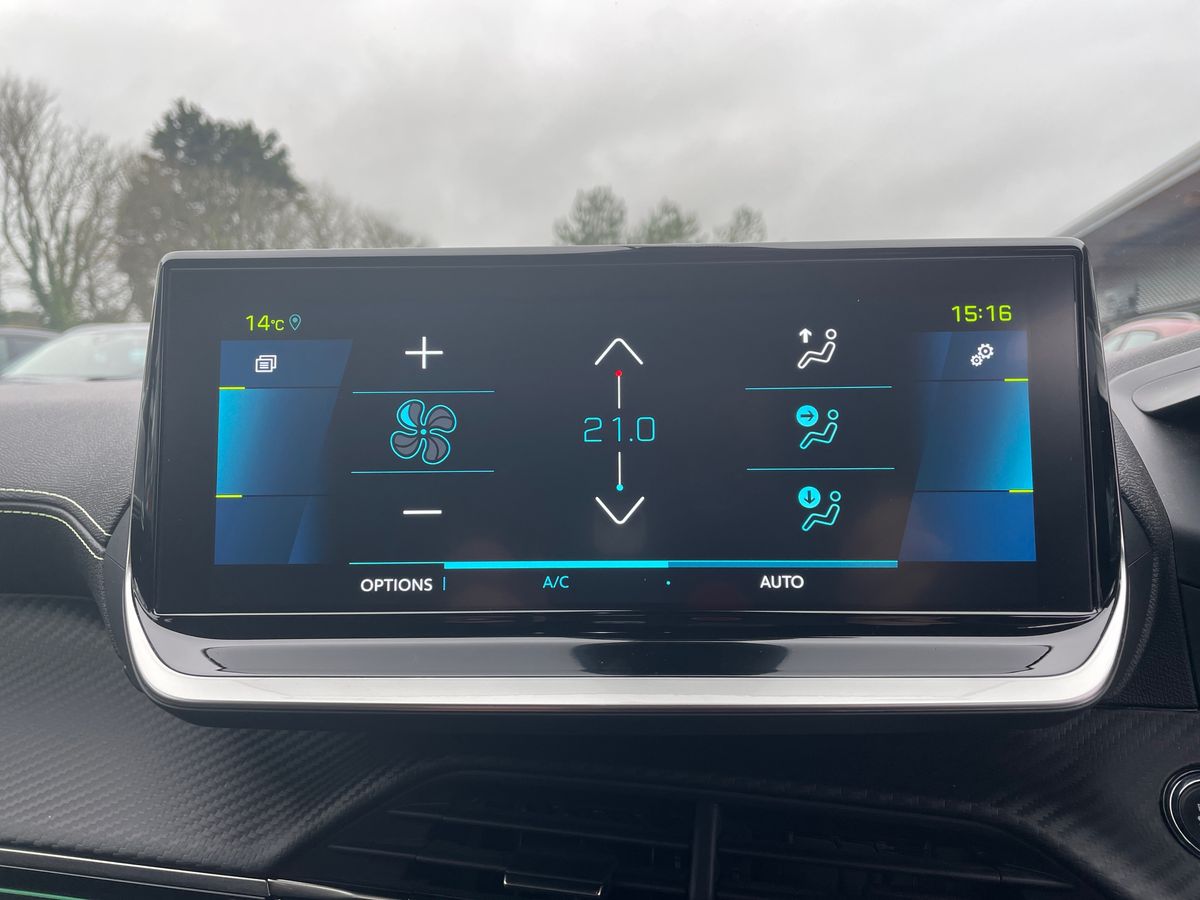 Used Peugeot 2008 2022 for sale - 76684130: Photo 26