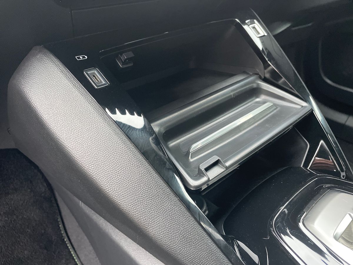 Used Peugeot 2008 2022 for sale - 76684130: Photo 39