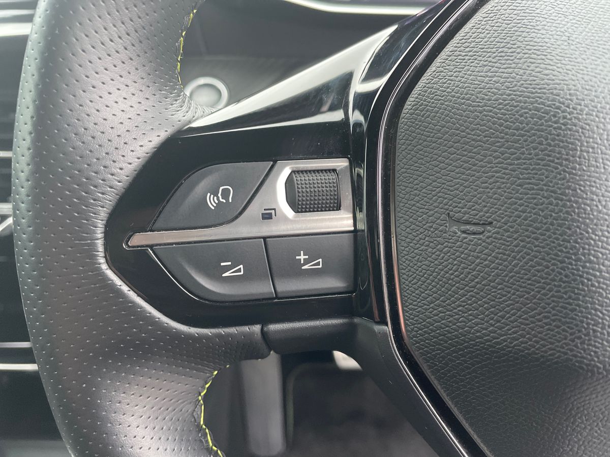 Used Peugeot 2008 2022 for sale - 76684130: Photo 43