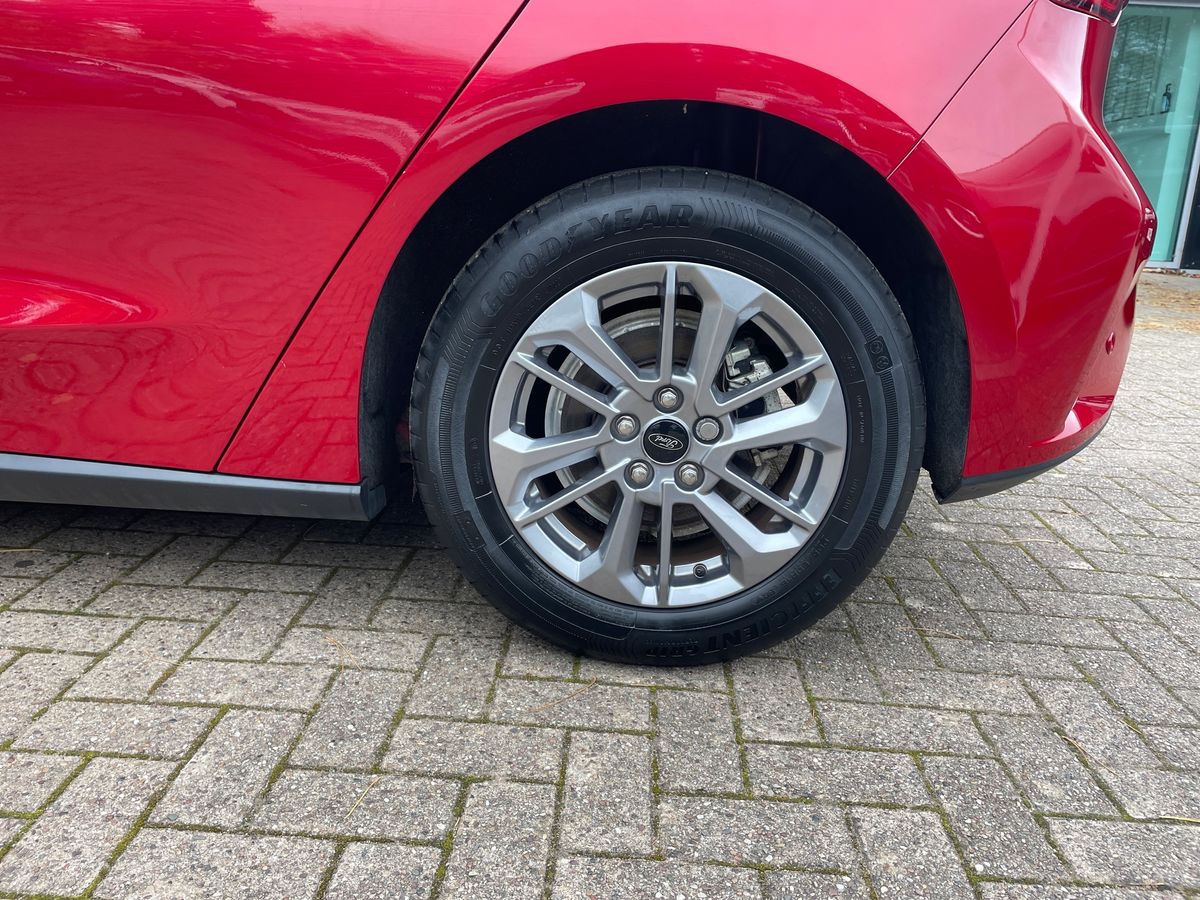 Used Ford Focus 2022 for sale - 76384333: Photo 13