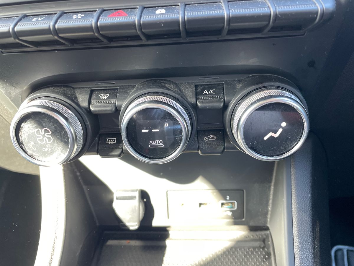 Used Renault Captur 2022 for sale - 76086878: Photo 26