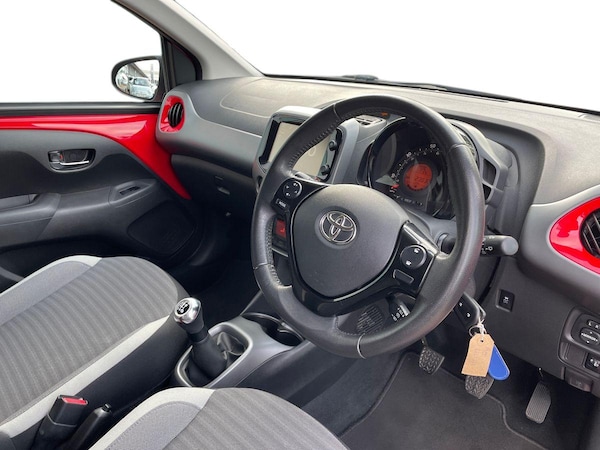 Used Toyota AYGO 2018 for sale - 76112218: Photo 22