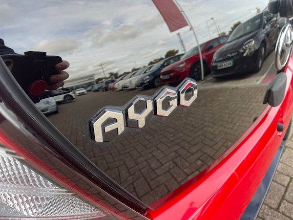 Used Toyota AYGO 2018 for sale - 76112218: Photo 31