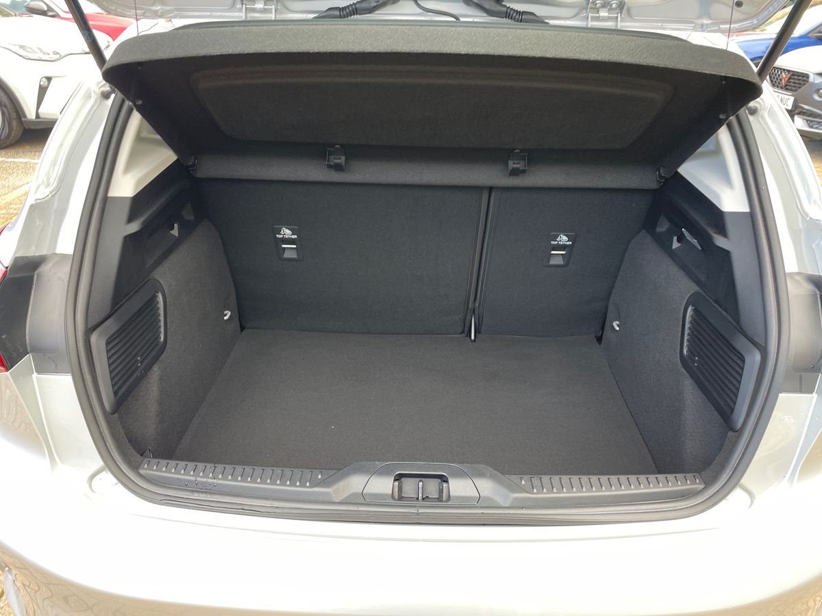 Used Ford Focus 2023 for sale - 76384469: Photo 17