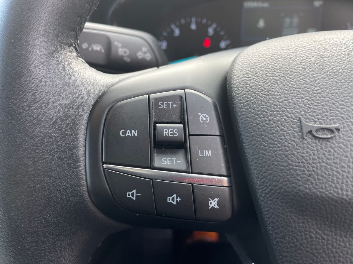 Used Ford Focus 2023 for sale - 76384469: Photo 38