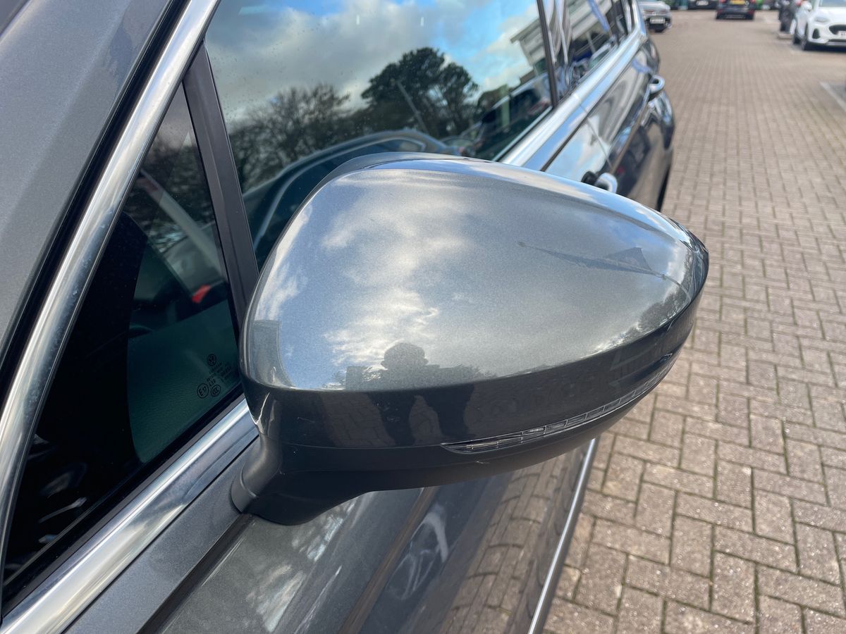 Used Volkswagen Tiguan 2020 for sale - 76384527: Photo 29