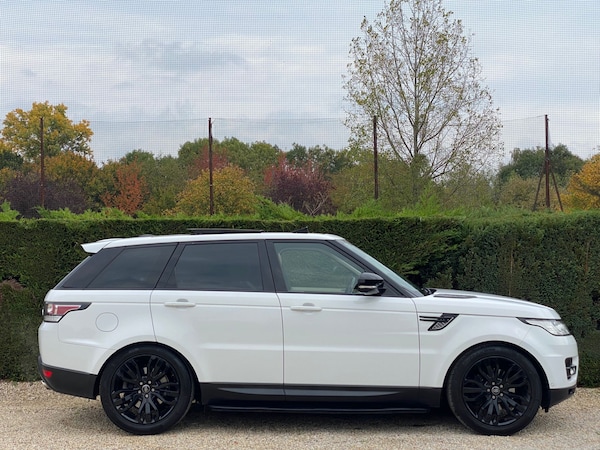 Used Land Rover Range Rover Sport 2015 for sale - 76148292: Photo 4