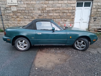 Used Mazda MX-5  for sale - 75723294: Photo