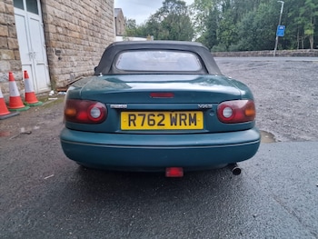 Used Mazda MX-5  for sale - 75723294: Photo