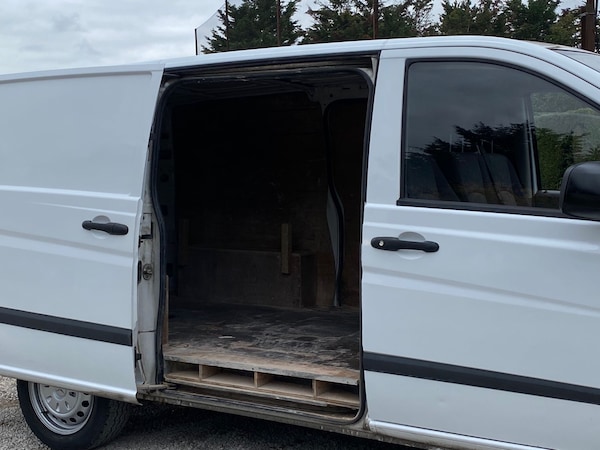 Used Mercedes-Benz Vito 2010 for sale - 76281697: Photo 8