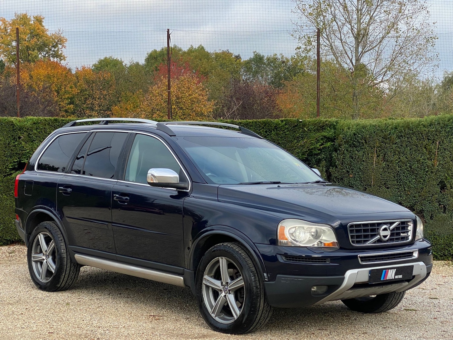Used Volvo XC90 2010 for sale - 76236396: Photo 2
