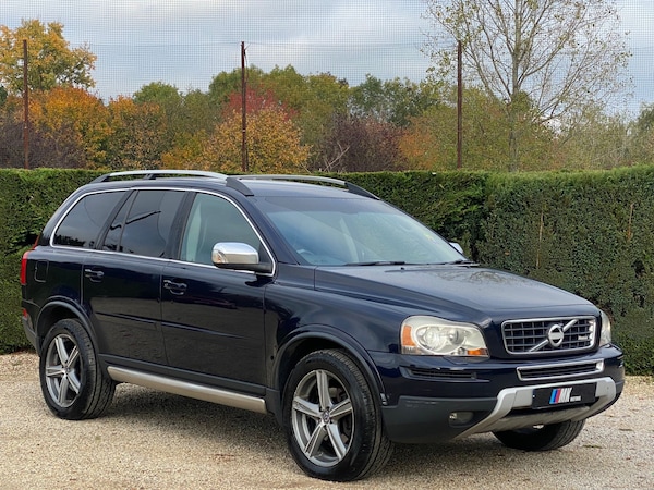 Used Volvo XC90 2010 for sale - 76236396: Photo 2