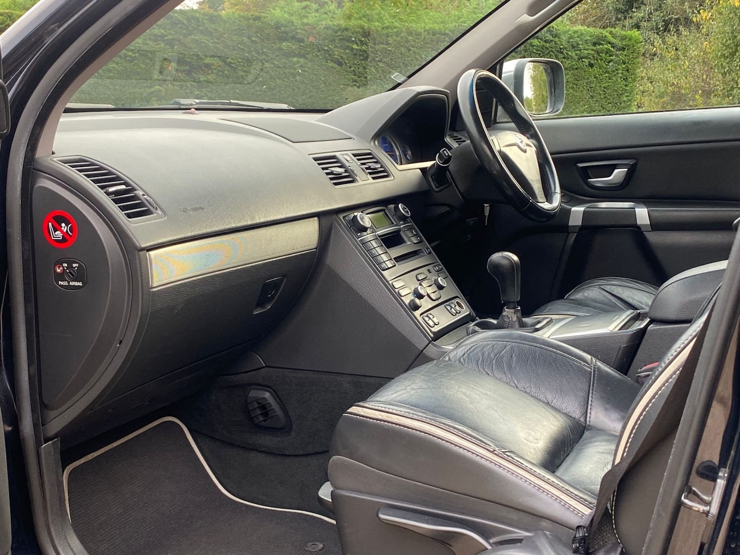 Used Volvo XC90 2010 for sale - 76236396: Photo 8