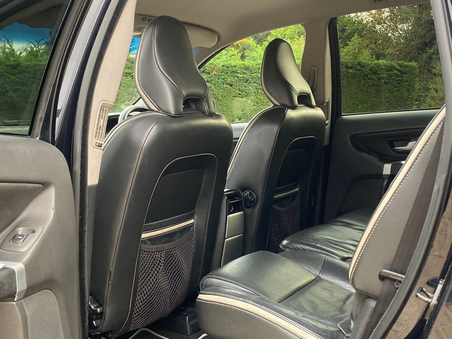 Used Volvo XC90 2010 for sale - 76236396: Photo 9