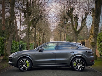 Used Porsche Cayenne 2020 for sale - 77019948: Photo