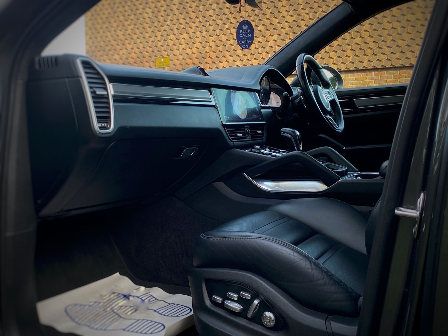 Used Porsche Cayenne 2020 for sale - 77019948: Photo 8