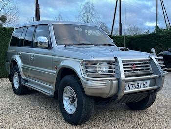 Used Mitsubishi Pajero 1996 for sale - 76924754: Photo
