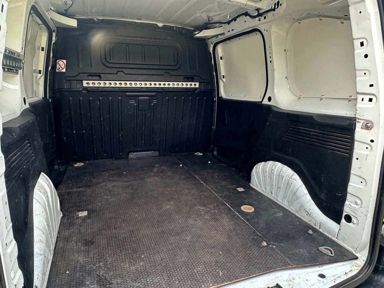 Used Vauxhall Combo 2019 for sale - 75936094: Photo 13