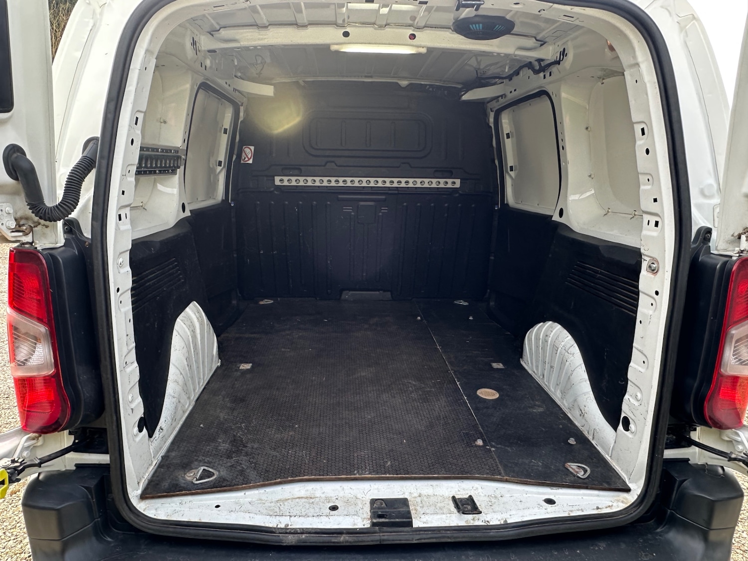 Used Vauxhall Combo 2019 for sale - 75936094: Photo 14