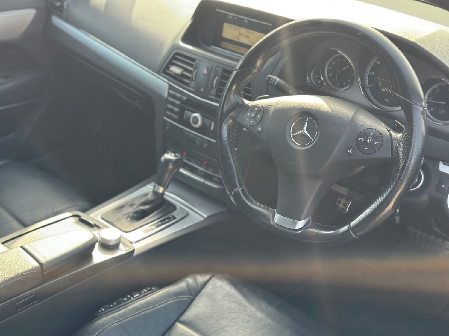 Used Mercedes-Benz E Class 2011 for sale - 77791046: Photo 10