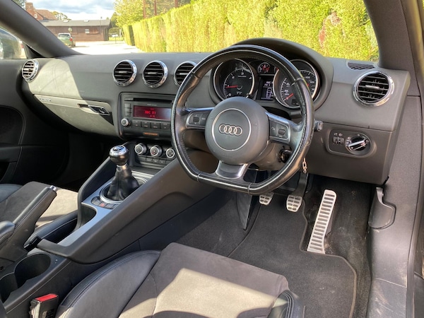 Used Audi TT 2011 for sale - 75797311: Photo 10