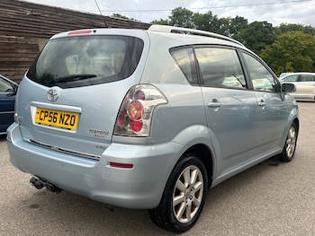 Used Toyota Corolla Verso 2007 for sale - 75310096: Photo