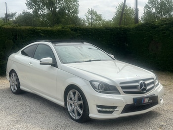 Used Mercedes-Benz C Class 2015 for sale - 78744777: Photo