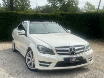 Used Mercedes-Benz C Class 2015 for sale - 78744777: Photo