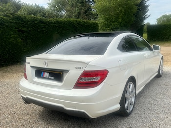Used Mercedes-Benz C Class 2015 for sale - 78744777: Photo