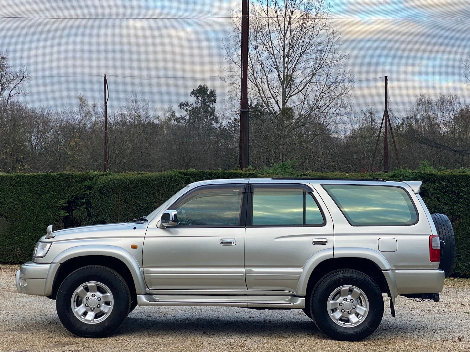Used Toyota Hilux 1998 for sale - 76598596: Photo 6